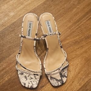 Steve Madden Loft Slide Sandals - Beige SnakeSteve Madden Size 8.5